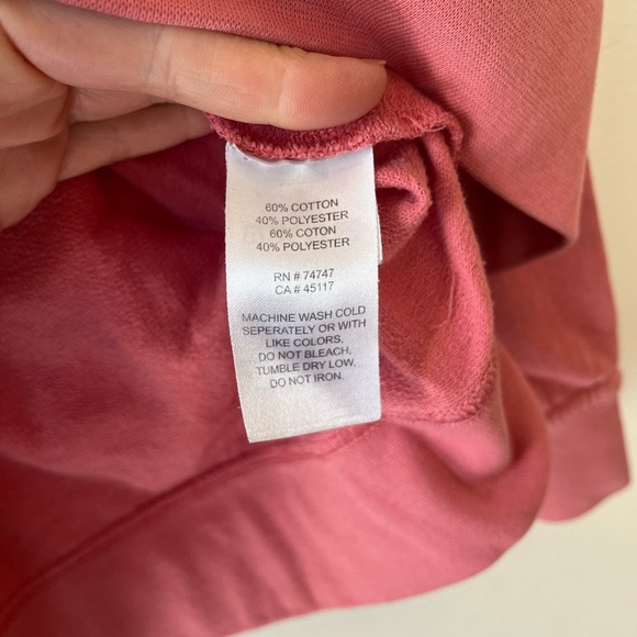 Cabela’s Rose Pink Logo Crewneck Sweatshirt | Size Large Cozy Outdoorsy Pullover - Picture 4 of 8